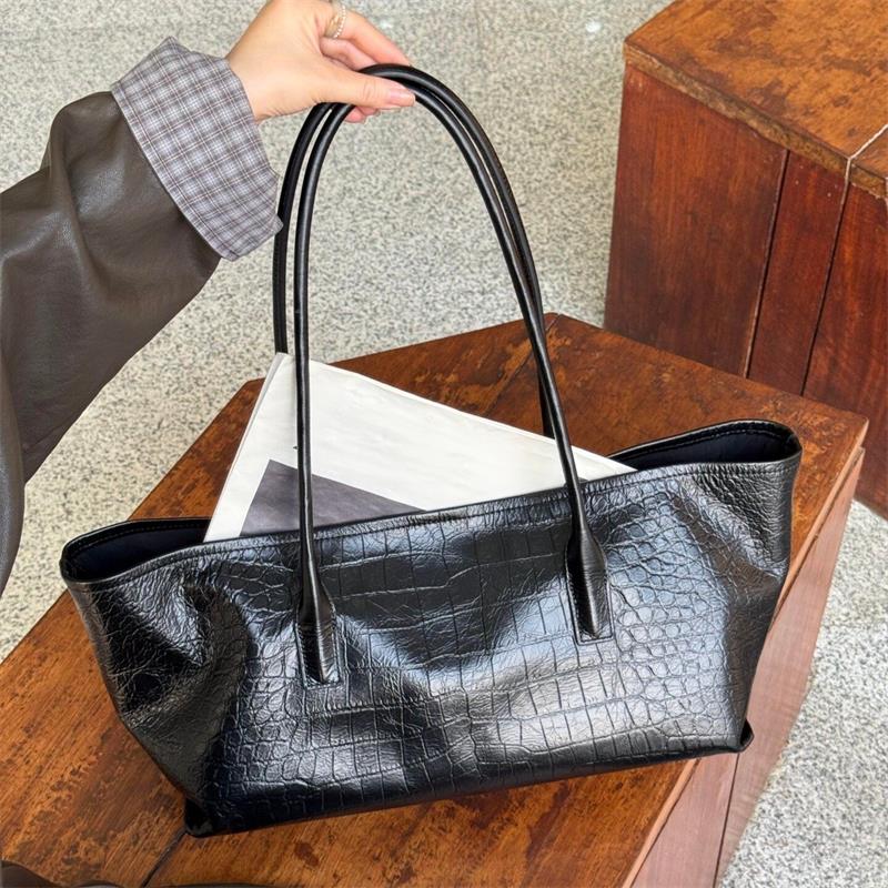 Luxuriöse Retro-Handtasche aus – Luxury Bags Tote Bewertung und Preis