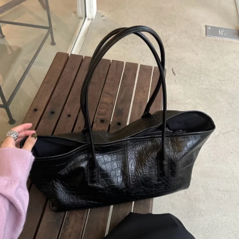 Luxuriöse Retro-Handtasche aus – Luxury Bags Tote Bewertung und Preis