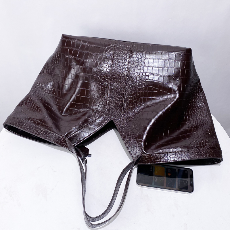 Übergroße Tragetaschen für Dam – Luxury Bags Tote Bewertung und Preis